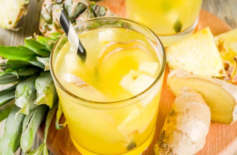 Se você quer perder peso, o chá de abacaxi saudável é a solução no Algarve neste verão