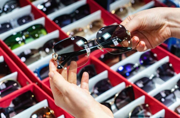 5 aspectos que devemos levar em consideração ao comprar óculos de sol